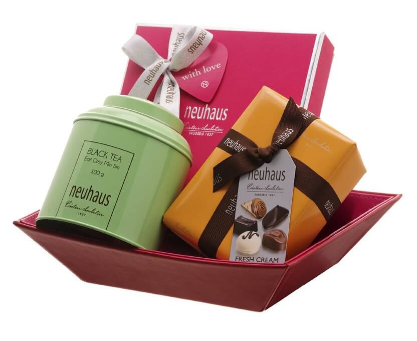 Neuhaus panier estival fete des meres